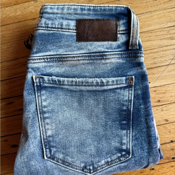 Embroidered 👖 - Picture 7 of 11